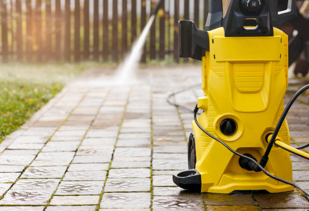 Best Parking Lot and Garage Cleaning  in Wallace, FL