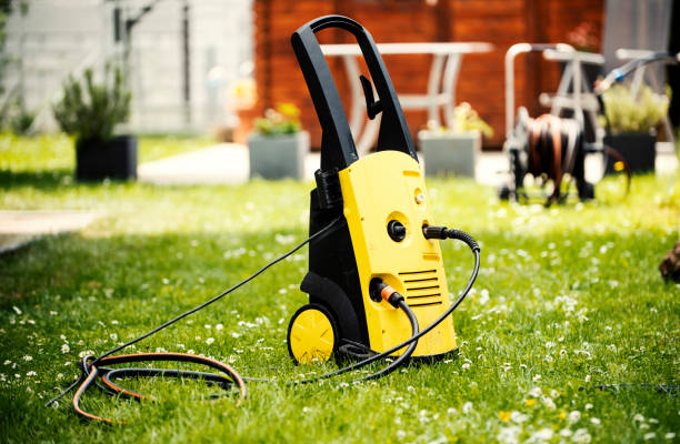 Best Factory Floor Cleaning  in Wallace, FL